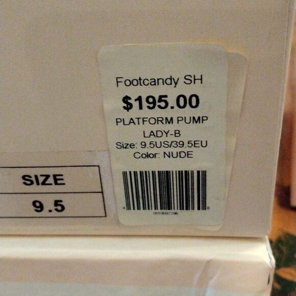 Footcandy Nude Patent Platform Pump - Picture 8 of 10